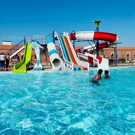 Hotel & Resort Golden Marina Janbu Zewnętrze zdjęcie