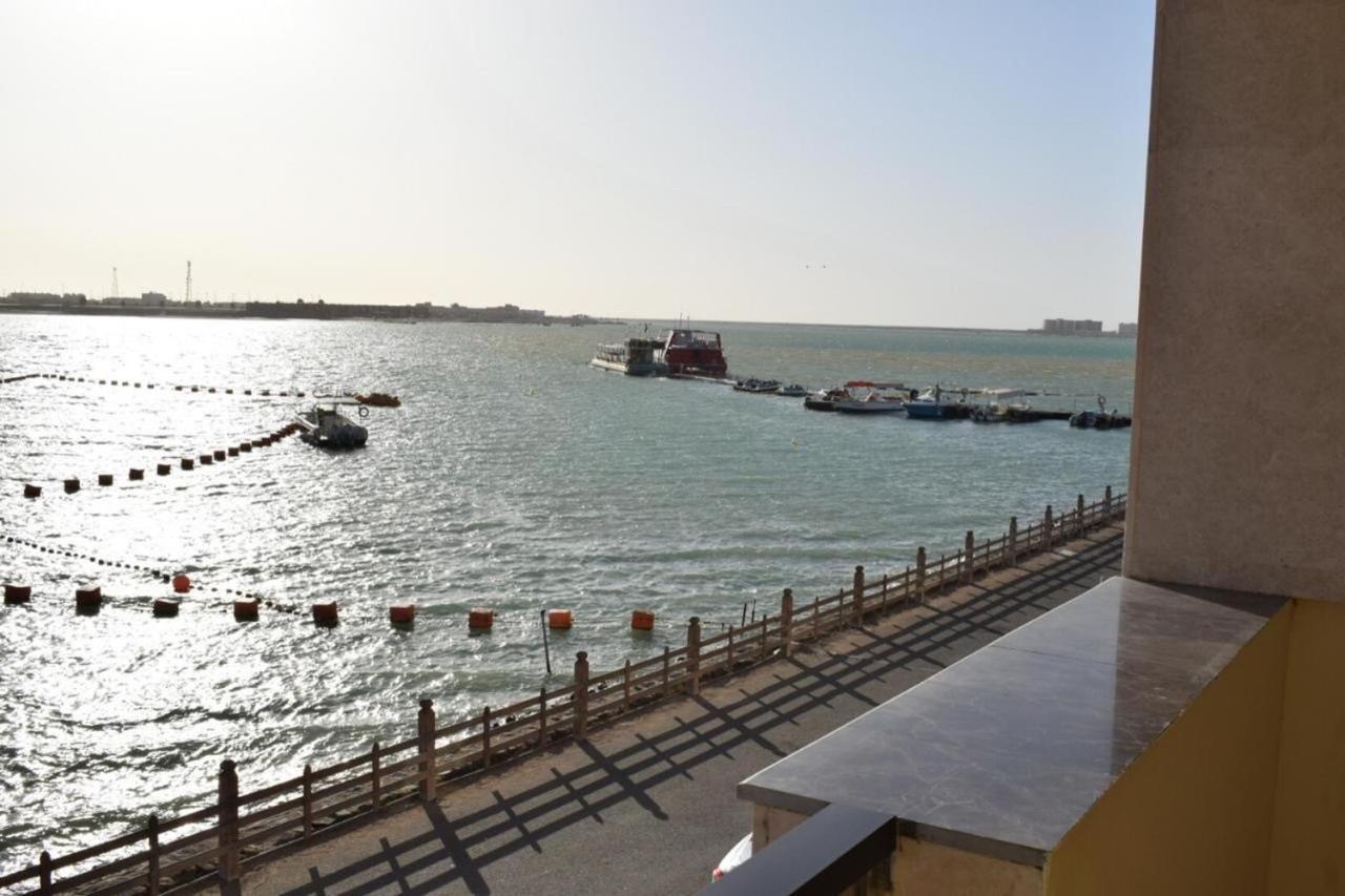 Hotel & Resort Golden Marina Janbu Zewnętrze zdjęcie