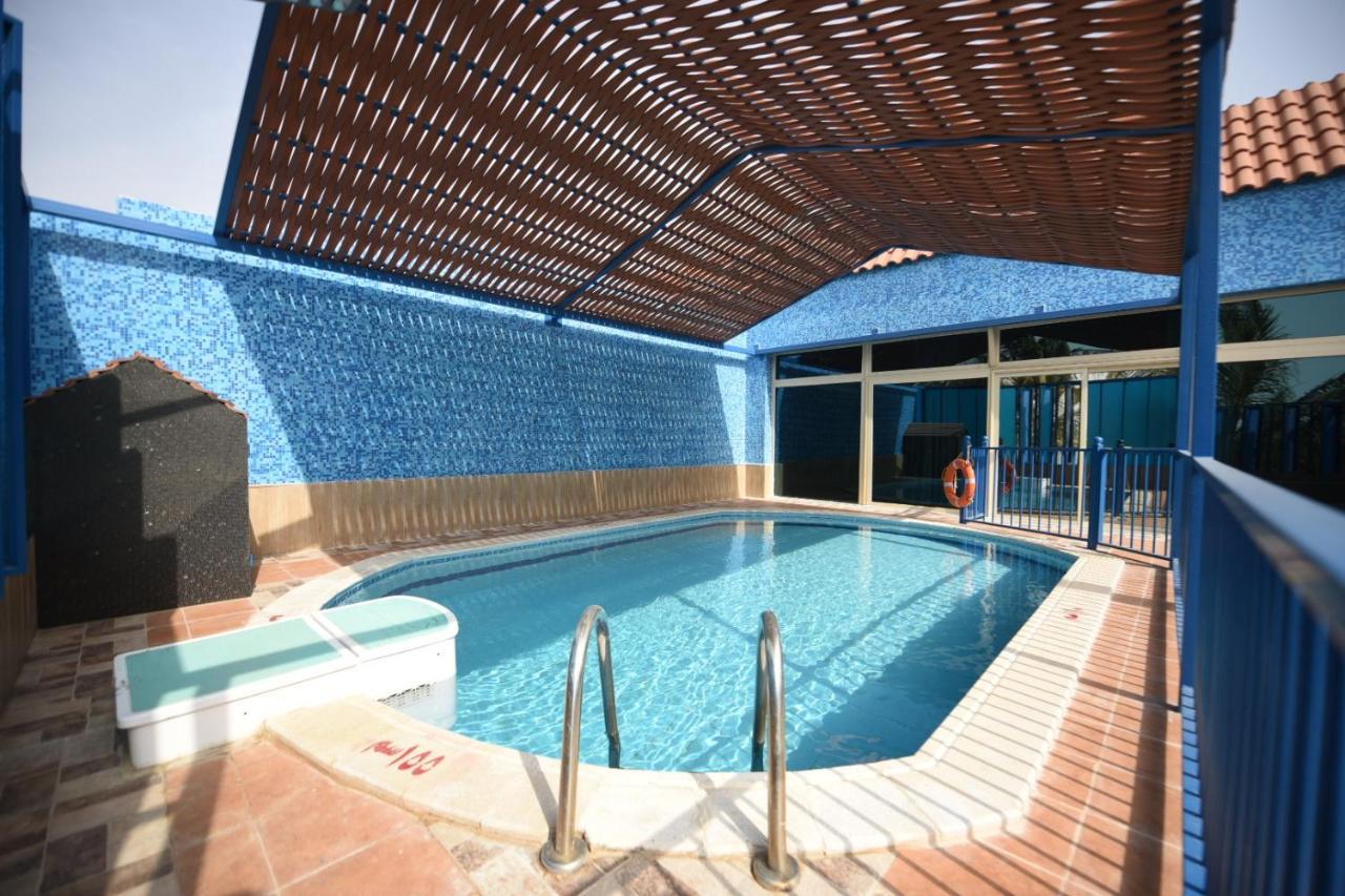 Hotel & Resort Golden Marina Janbu Zewnętrze zdjęcie