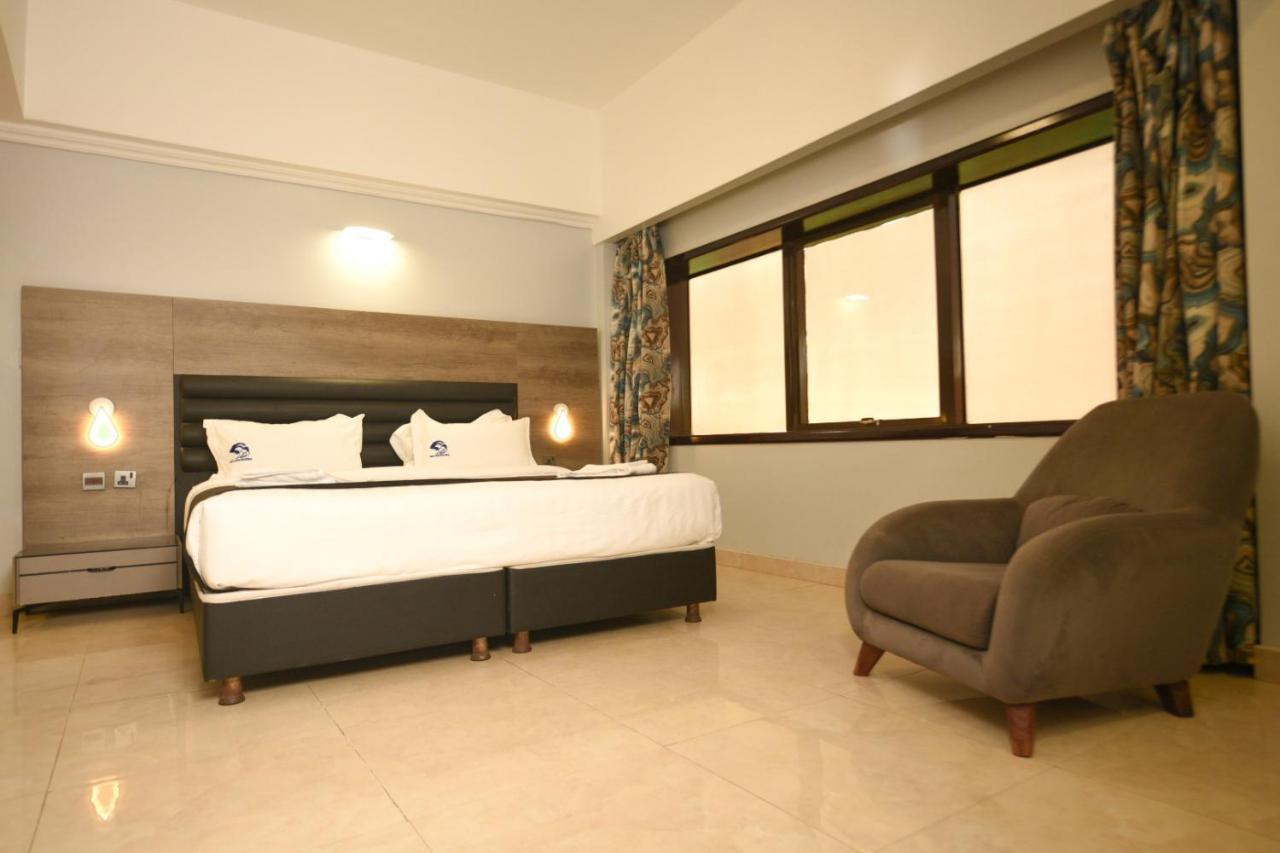 Hotel & Resort Golden Marina Janbu Zewnętrze zdjęcie